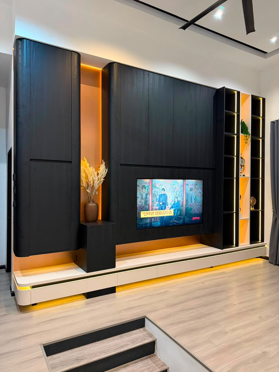 TV Cabinet
